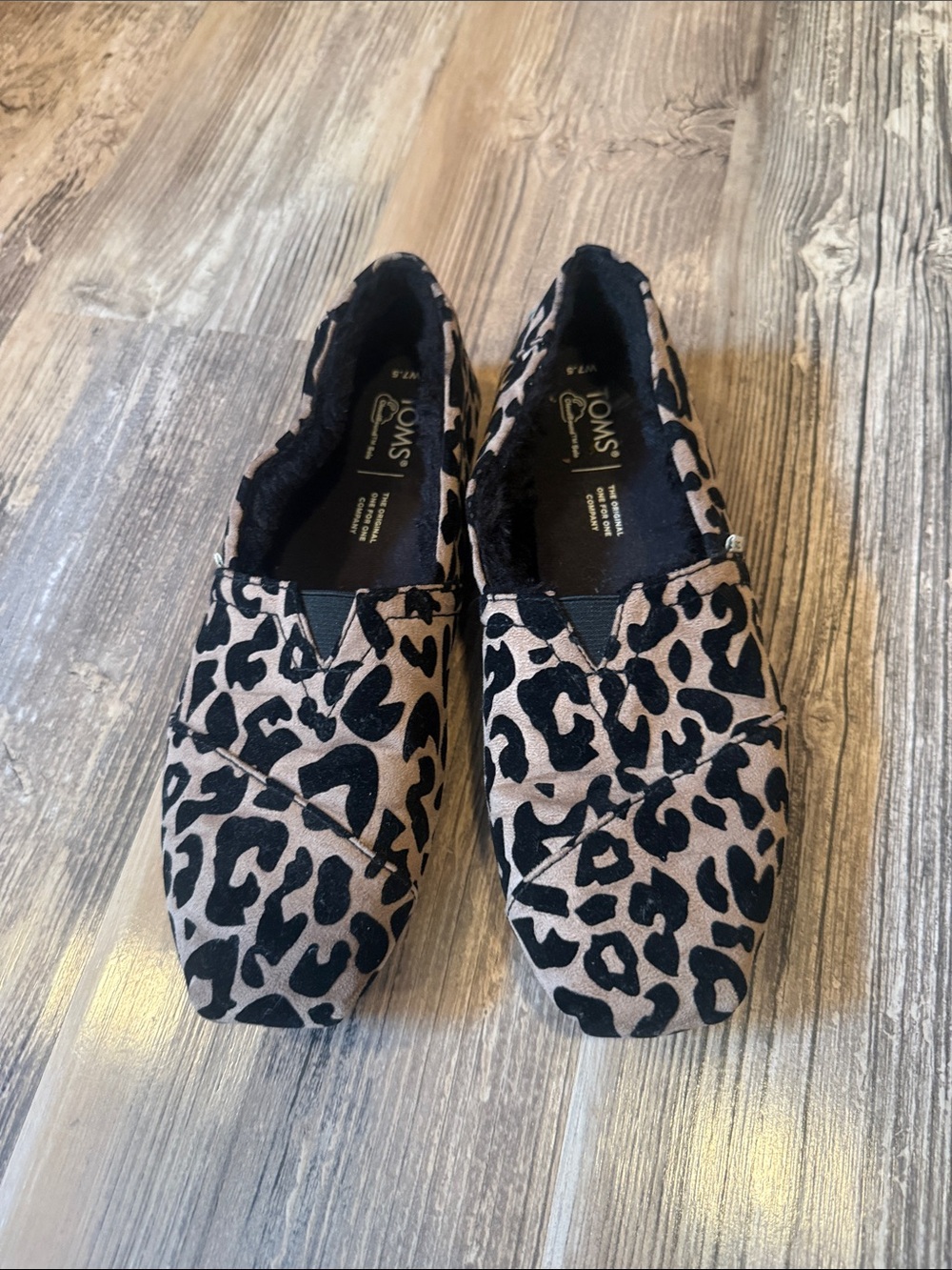 Toms Leopard-Print Slip-On Flats in Black and Tan